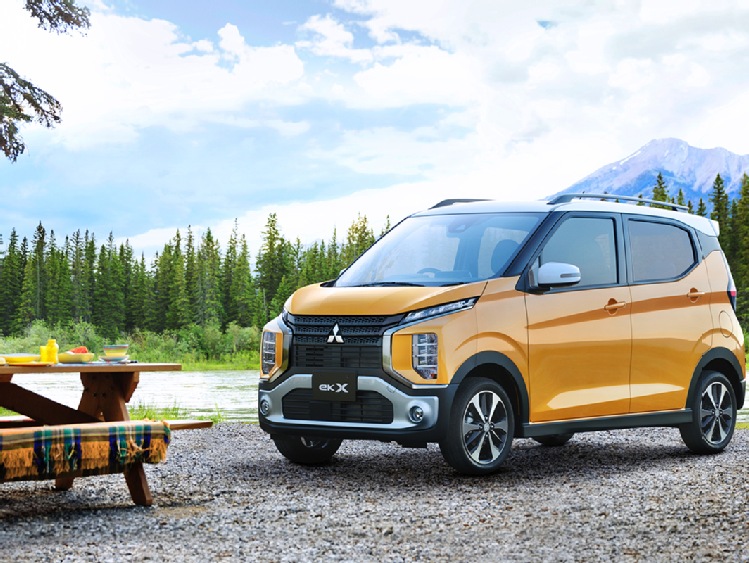 Mitsubishi z tytułem Japoński Samochód Roku COTY 2019-2020