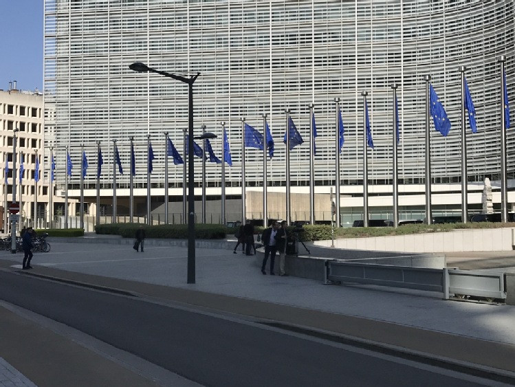 Relacje UE z USA, a bezpieczeństwo gospodarcze wspólnoty