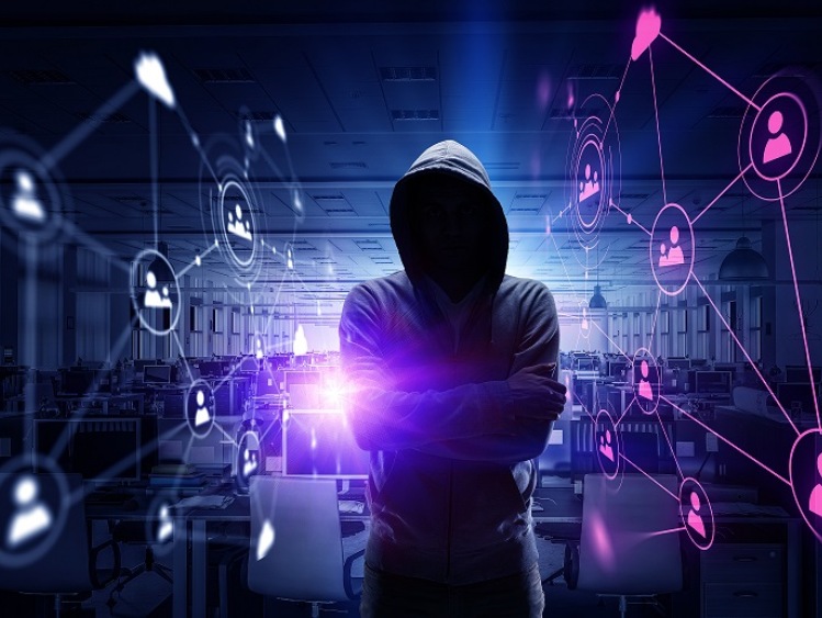 W Polsce trwają prace nad wdrożeniem dyrektywy cyberbezpieczeństwa.