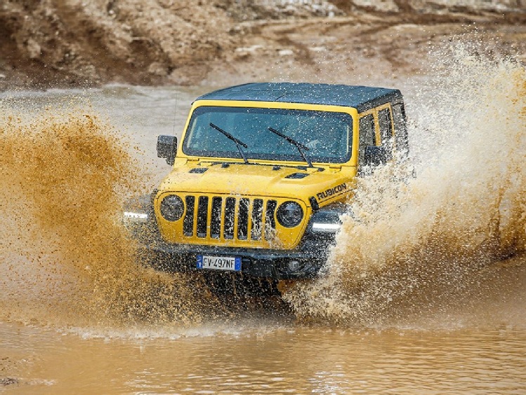 Jeep® Wrangler w głównej roli w tegorocznej edycji konkursu „Auto Bild allrad"