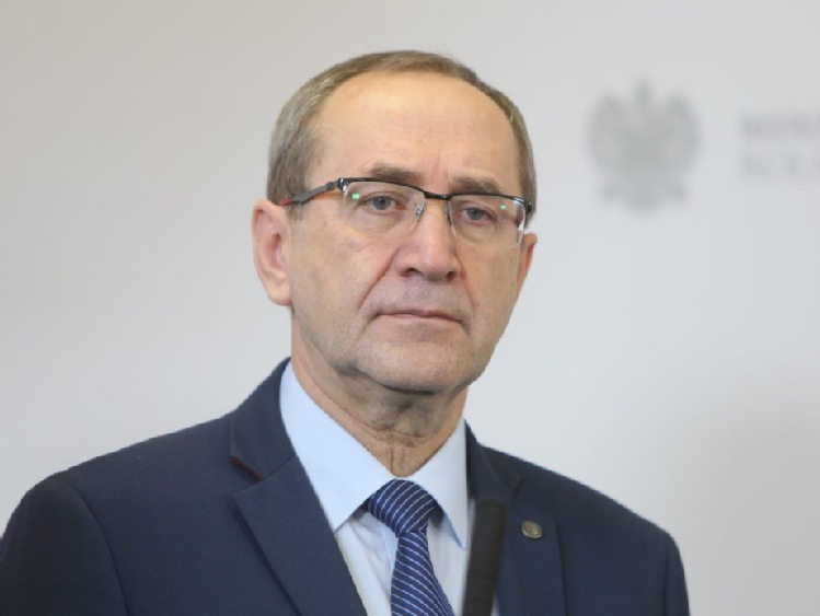 MRiRW: w Polsce mniej widoczny problem sprzedaży gorszej jakości żywności