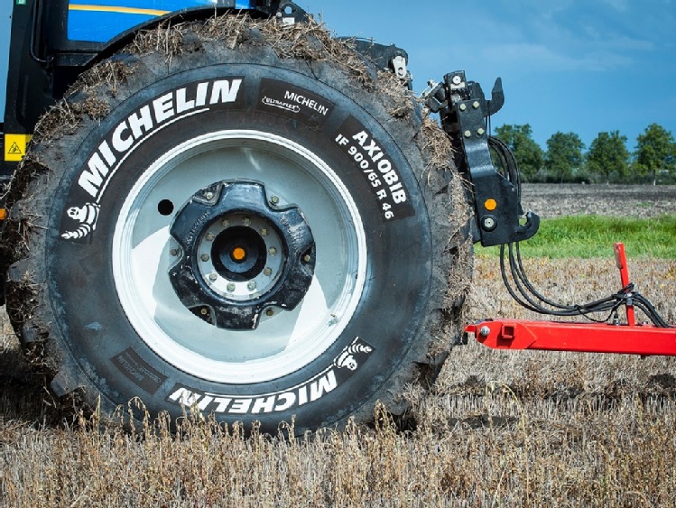 Specjalna gwarancja na uszkodzenia przypadkowe dla opon rolniczych i agro-przemysłowych Michelin