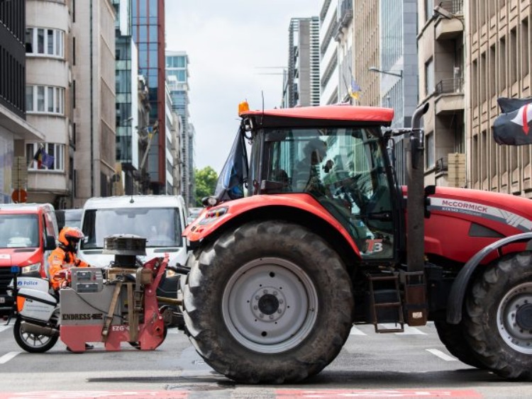 Belgia: Rolnicy protestują przeciwko umowie UE – Mercosur