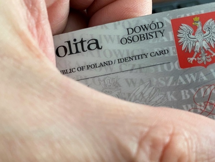 Tylko ok. 20 proc. dorosłych Polaków ma zastrzeżony numer PESEL