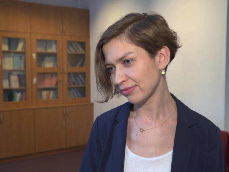 Kobiet w polskiej polityce przybywa powoli. Pomóc może mechanizm suwaka i zwiększenie liczby pań w zarządach partii