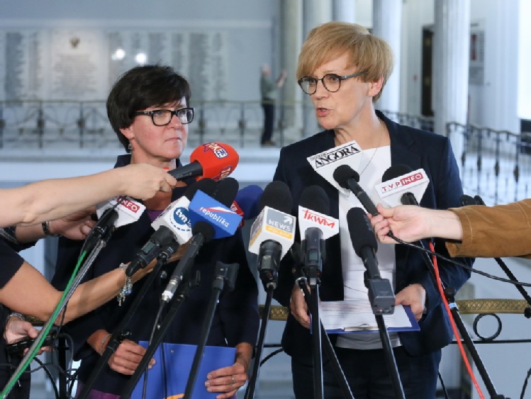 PO chce rozliczenia winnych spadku dochodów stadnin w Janowie Podlaskim i Michałowie