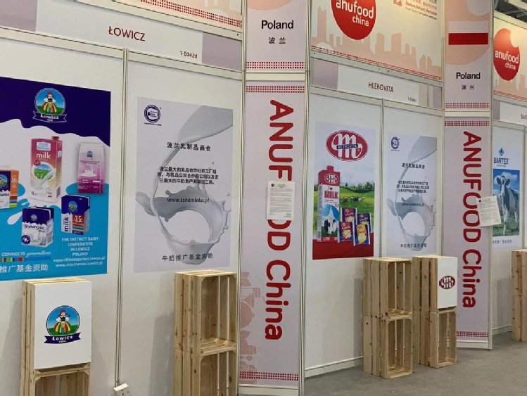 Polska Izba Mleka promuje polskie mleko na targach ANUFOOD w Shenzhen